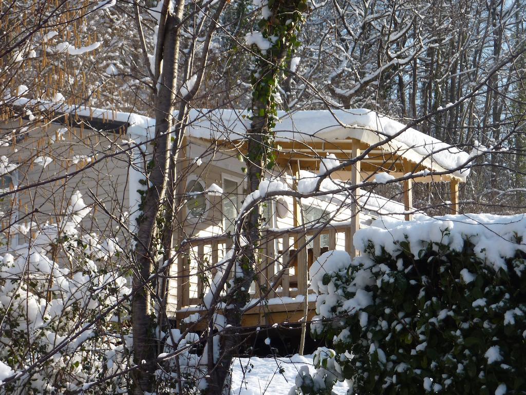 Camping Le Rey Louvie Juzon Room photo
